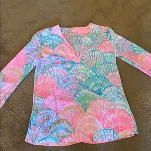 Lilly Pullitzer Tunic in “Oh Shello”